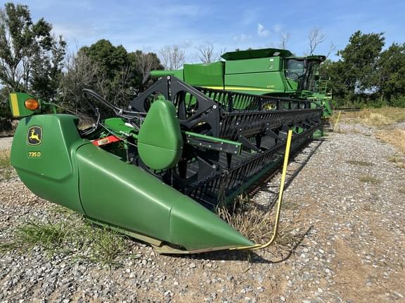 Image of John Deere 735D equipment image 2