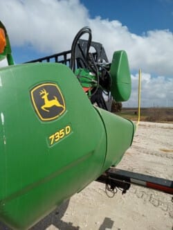 2022 John Deere 735D Equipment Image0