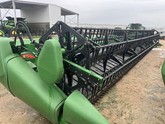 Image of John Deere 735D equipment image 1