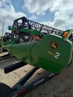 Image of John Deere 735D Image 0