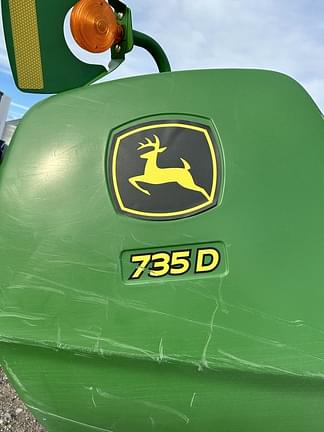 Image of John Deere 735D equipment image 4