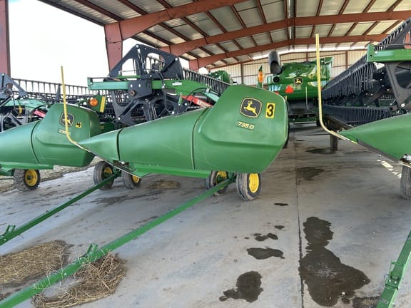 2022 John Deere 735D Equipment Image0