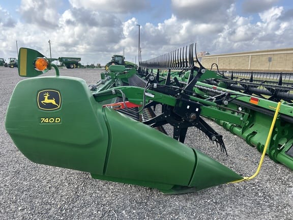 2022 John Deere 740D Equipment Image0