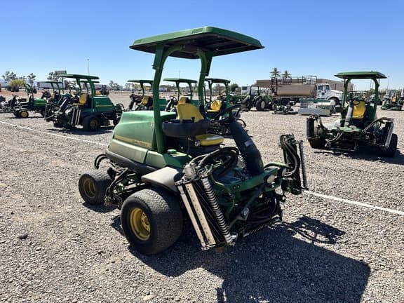 Image of John Deere 7500A equipment image 1