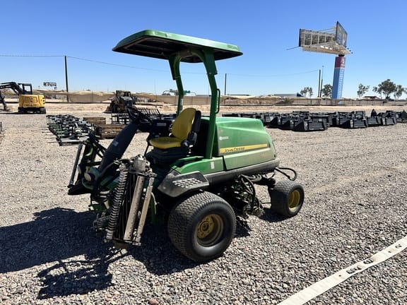 2022 John Deere 7500A Equipment Image0
