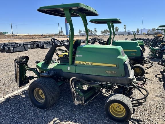 Image of John Deere 7500A equipment image 2
