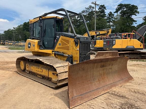Image of John Deere 750L equipment image 1