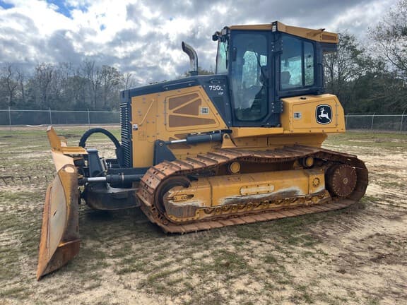 Image of John Deere 750L equipment image 3