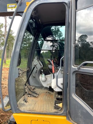 Image of John Deere 75G equipment image 1