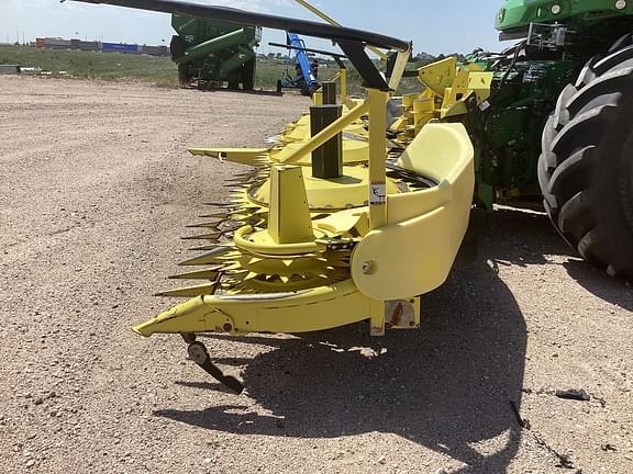 Image of John Deere 770 equipment image 3