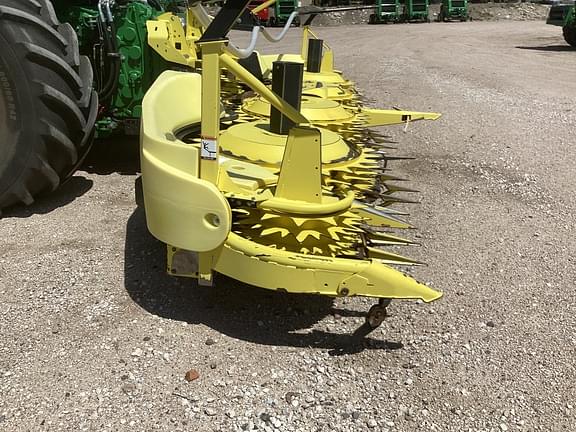 Image of John Deere 770 equipment image 4