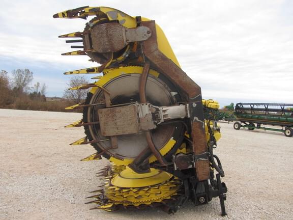 Image of John Deere 770 equipment image 3