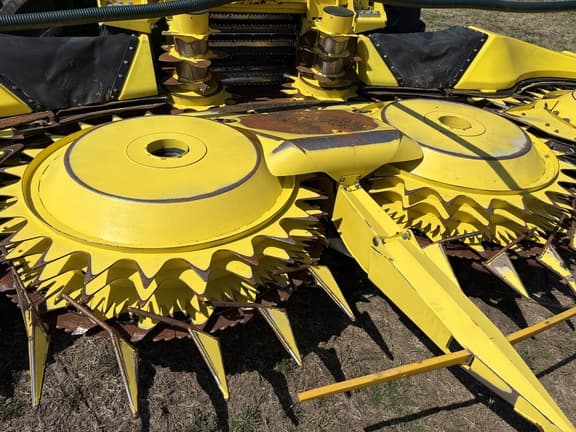 Image of John Deere 772 equipment image 3