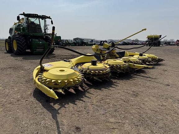 Image of John Deere 772 equipment image 2