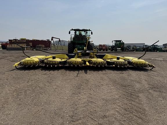 Image of John Deere 772 equipment image 1