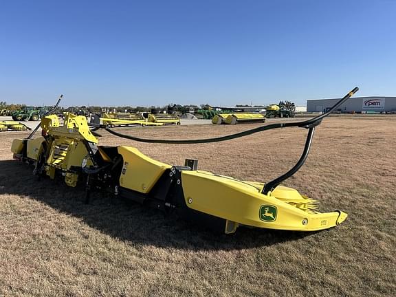Image of John Deere 772 equipment image 2