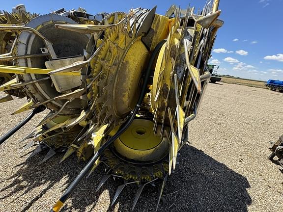 Image of John Deere 772 equipment image 2