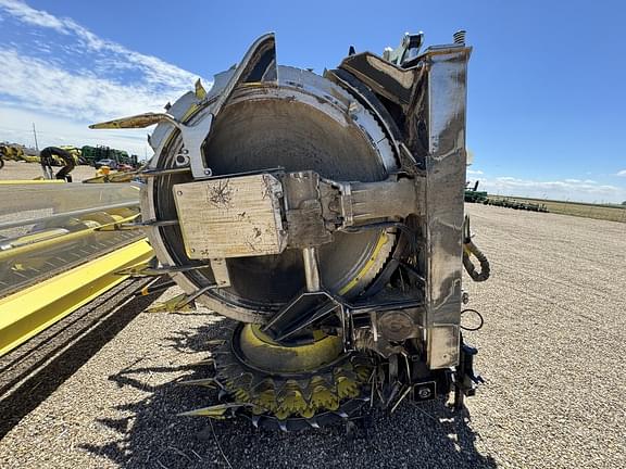 Image of John Deere 772 equipment image 4