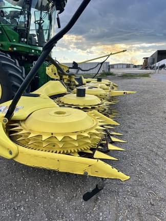 Image of John Deere 772 Primary image