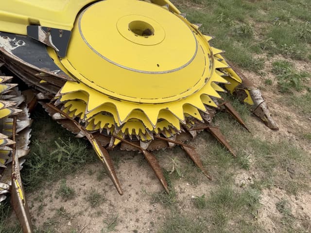 Image of John Deere 772 equipment image 2