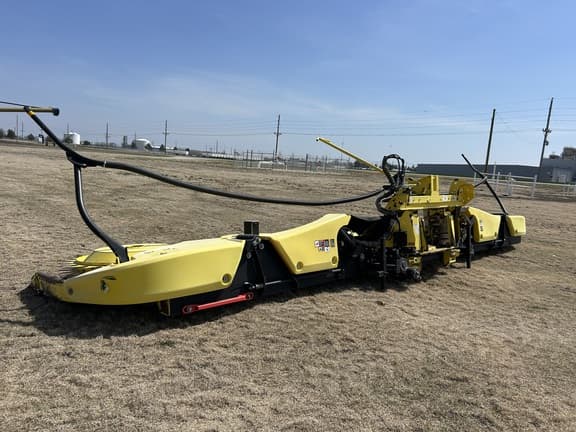 Image of John Deere 772 equipment image 3