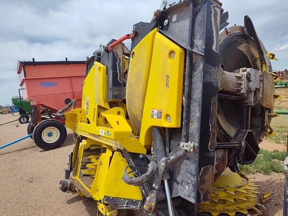 Image of John Deere 772 equipment image 1