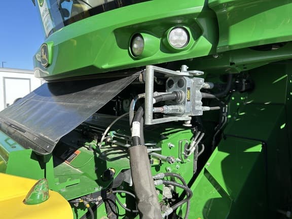 Image of John Deere 772 equipment image 4