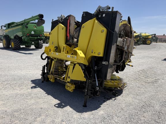 Image of John Deere 772 equipment image 4