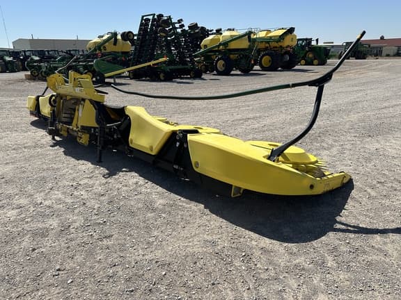 Image of John Deere 772 equipment image 3