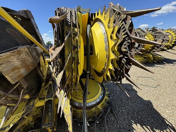 Image of John Deere 772 equipment image 3