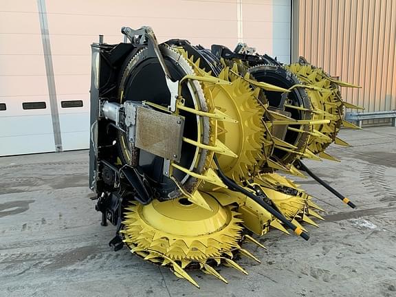 Image of John Deere 772 Primary image