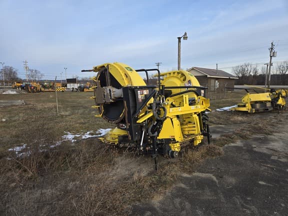Image of John Deere 778 equipment image 2