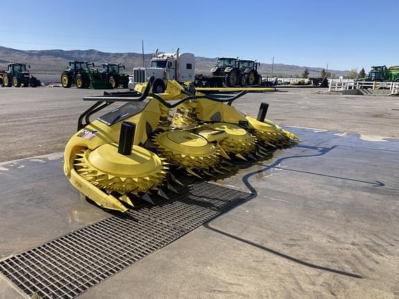 Image of John Deere 778 equipment image 2