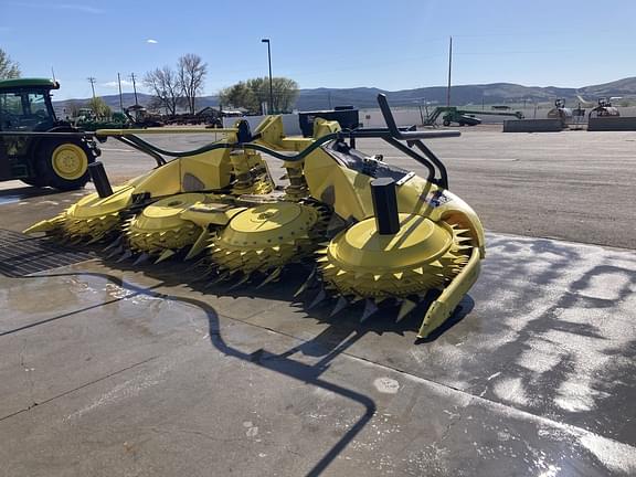 Image of John Deere 778 Primary image
