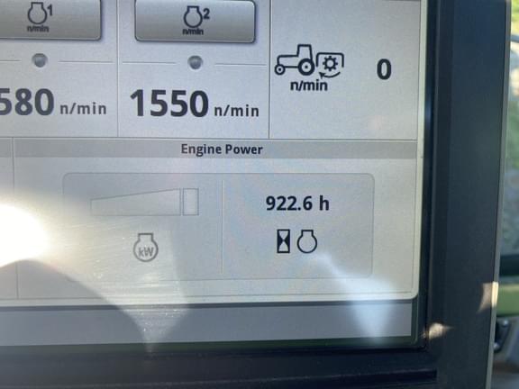 Image of John Deere 7R 210 equipment image 3