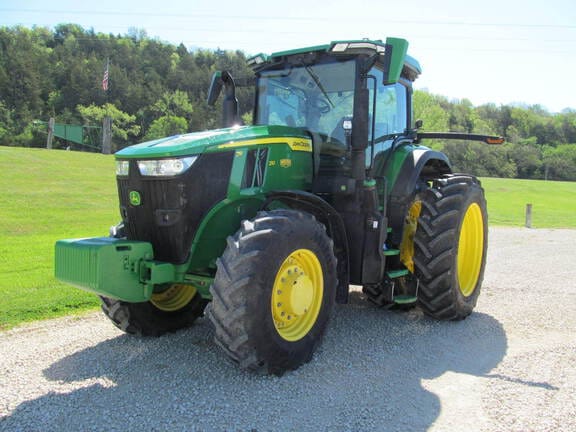 2022 John Deere 7R 210 Equipment Image0