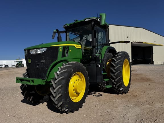2022 John Deere 7R 210 Equipment Image0