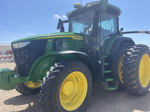 Image of John Deere 7R 230 Primary image