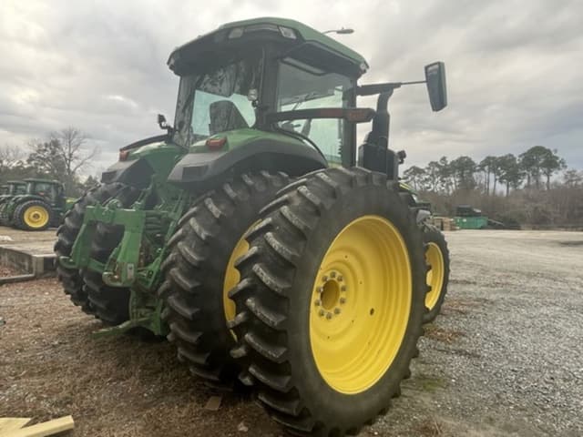 Image of John Deere 7R 230 equipment image 2