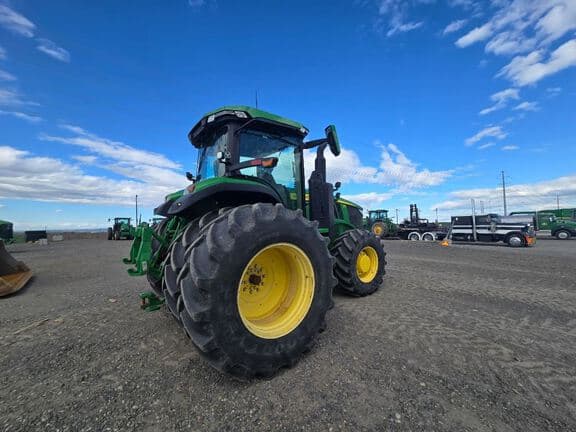 Image of John Deere 7R 250 equipment image 4
