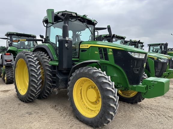 Image of John Deere 7R 250 Image 0