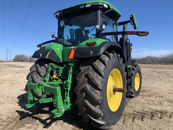 Image of John Deere 7R 270 equipment image 4