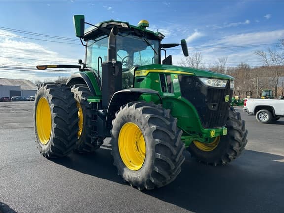 Image of John Deere 7R 310 equipment image 1