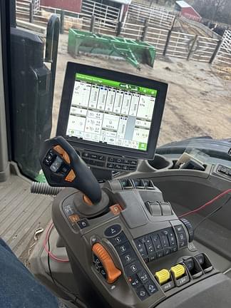 Image of John Deere 7R 330 equipment image 3