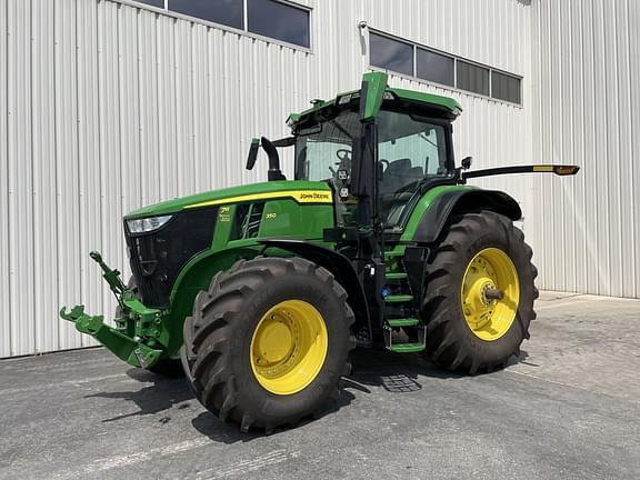 SOLD - 2022 John Deere 7R 350 Tractors 300 to 424 HP
