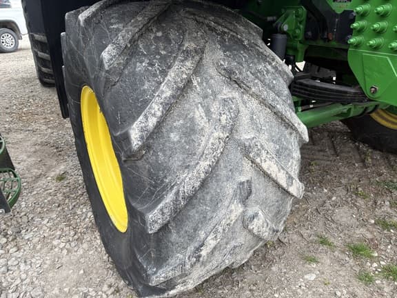 Image of John Deere 800R equipment image 3