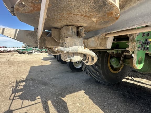 Image of John Deere 800R equipment image 4