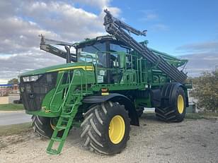 Main image John Deere 800R 10