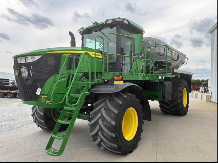 Main image John Deere 800R