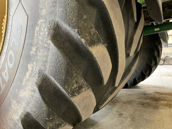 Image of John Deere 800R equipment image 4